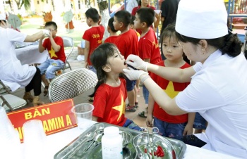Tổ chức Chiến dịch bổ sung Vitamin A kết hợp tẩy giun cho trẻ em