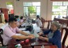 PGD Ngân hàng Chính sách xã hội thị xã Chơn Thành tiếp tục  trao tiền hỗ trợ Chương trình“ Cặp lá yêu thương” tại xã Minh Thắng