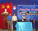 Chương trình kết nghĩa  giữa chi Đoàn khối vận- NHCS với chi đoàn phòng nội dung Đài PT-TH Binh Phước