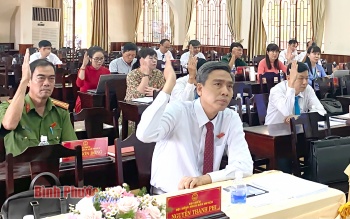 Lộc Ninh tổ chức lại các cơ quan, đơn vị thuộc UBND huyện