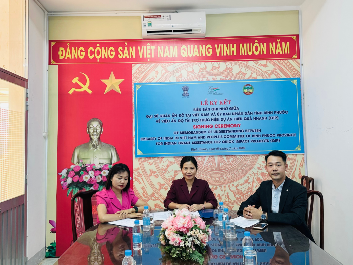 LỄ KÝ KẾT BIÊN BẢN GHI NHỚ Giữa Đại sứ quán Ấn Độ tại Việt Nam và UBND tỉnh Bình Phước về việc Ấn Độ thực hiện dự án hiệu quả nhanh (QIP)