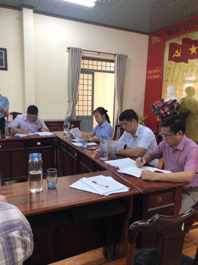 Hình ảnh tại buổi kiểm tra công tác gia đình tại thị trấn Tân Khai