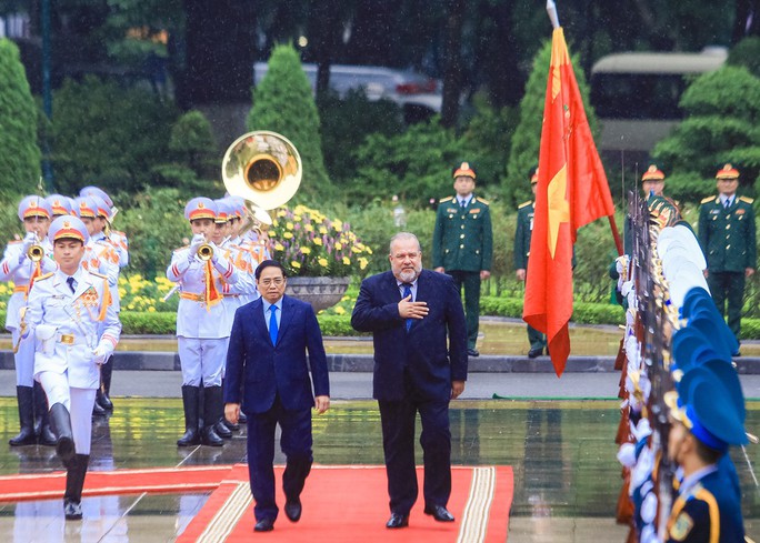 Thủ tướng Phạm Minh Chính chủ trì lễ đón chính thức Thủ tướng nước Cộng hòa Cuba Manuel Marrero Cruz