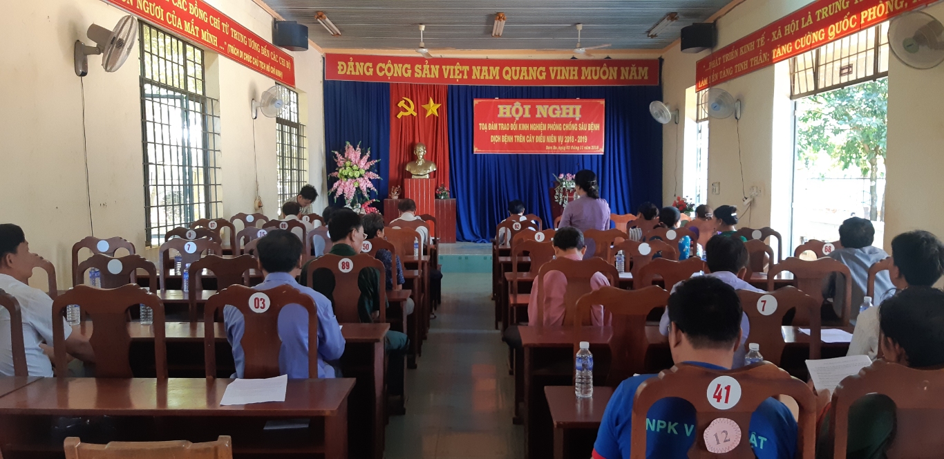 Bù Đăng: Xã Bom Bo tổ chức tọa đàm trao đổi kinh nghiệm phòng chống sâu bệnh dịch trên cây điều niên vụ 2018 – 2019.