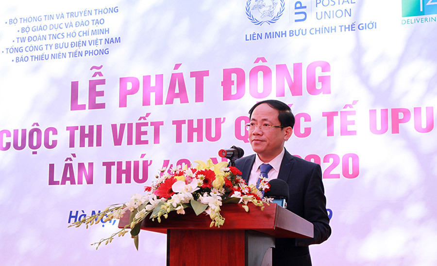 Thứ trưởng Bộ Thông tin và Truyền thông Phạm Anh Tuấn phát biểu tại Lễ phát động (nguồn ảnh từ vietnamnet.vn )