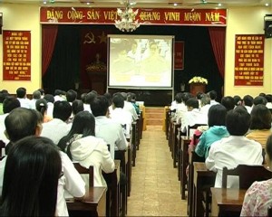 Huyện uỷ Lộc Ninh: tổ chứchội nghị triển khai học tập chuyên đề năm 2014 “Học tập và làm theo tấm gương đạo đức Hồ Chí Minh”