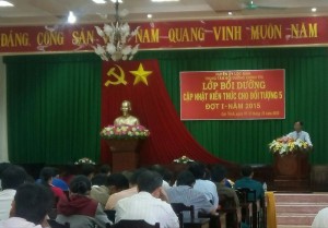Trung tâm Bồi dưỡng Chính trị huyện Lộc Ninh tổ chức mở lớp Bồi dưỡng, cập nhật kiến thức cho đối tượng 5 (đợt 1) năm 2015