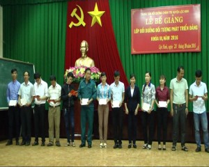 Trung tâm Bồi dưỡng Chính trị huyện Lộc Ninh Bế giảng lớp bồi dưỡng chính trị đối tượng phát triển Đảng đợt III năm 2016